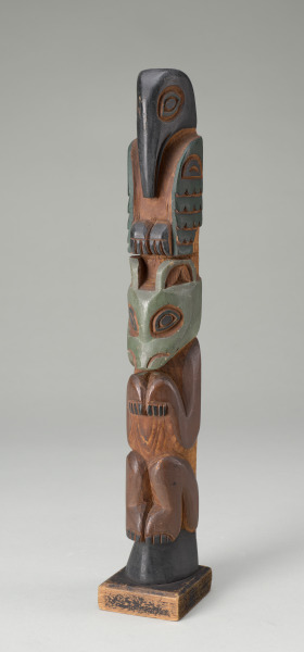 Totem Pole Model - Image 3
