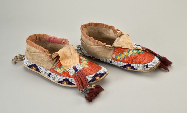 Pair of Moccasins - Image 3