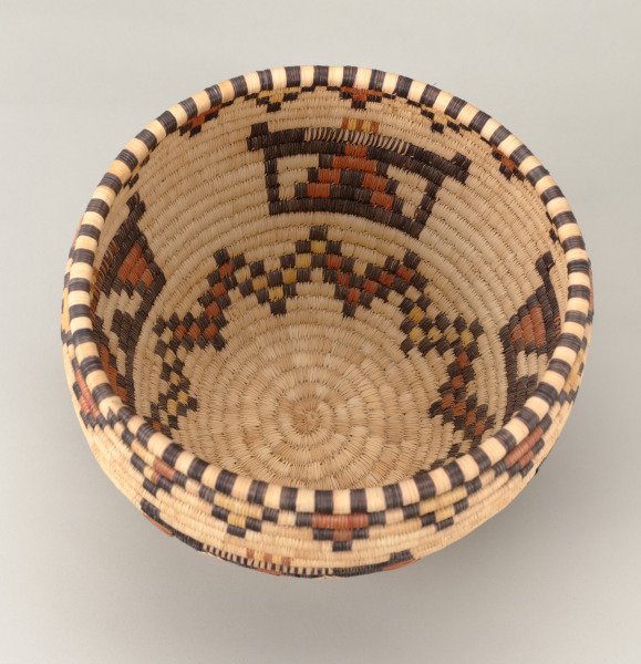 Storage Vessel with Design of Wakas (the Cow Katsina (Kachina)) - Image 2