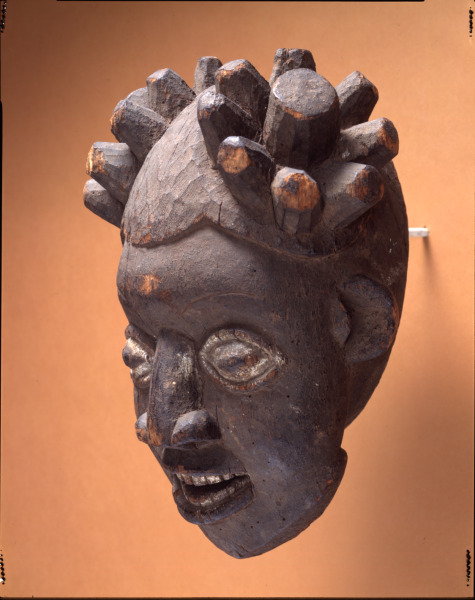 Mask Representing a Male Dignitary - Image 3