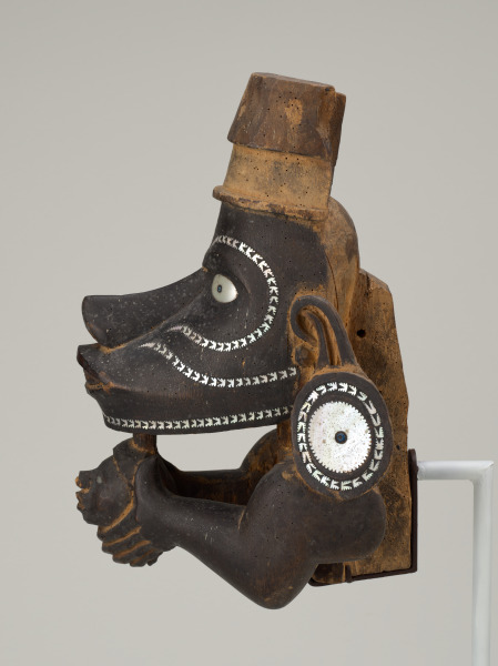 Canoe Prow Ornament (Nguzu Nguzu) - Image 9