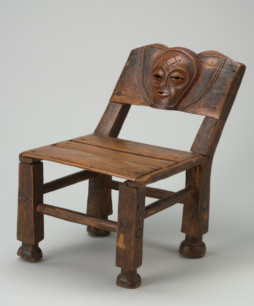 Ngundja (Prestige Chair) - Image 2