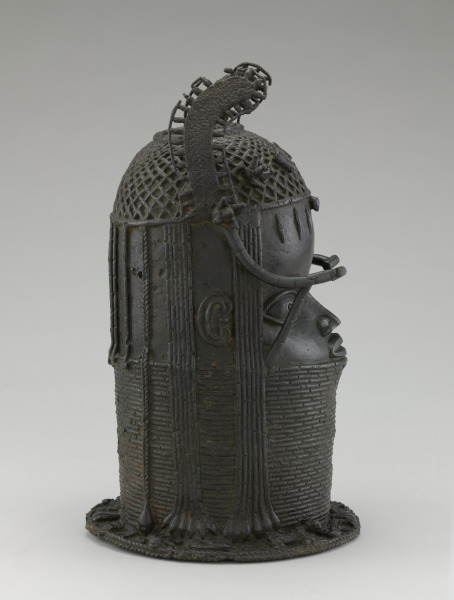 Commemorative Head of a King (Oba) - Image 3