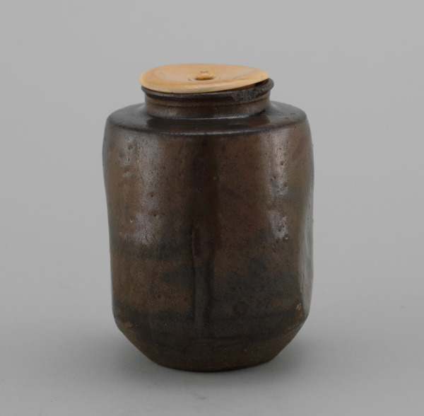 Tea Caddy (chaire) - Image 3