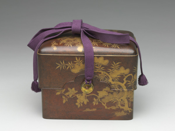 Cosmetic Box Decorated with the “Three Friends of Winter” - Image 3