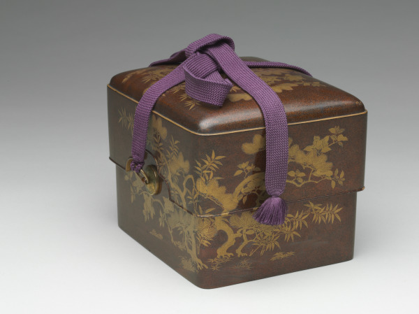 Cosmetic Box Decorated with the “Three Friends of Winter” - Image 2