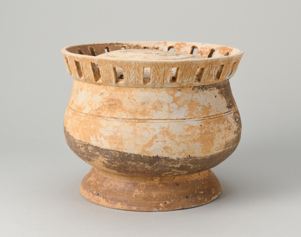 Covered Pot - Image 4