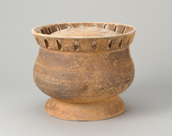 Covered Pot - Image 2