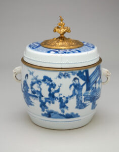 Drum-shaped Covered Jar with Decorative Mounts