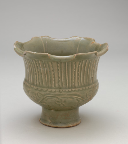 Foliate Jar with Carved Decoration - Image 3