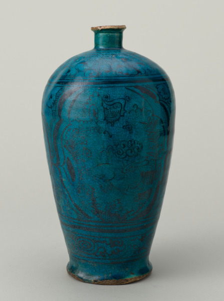 Cizhou-ware Bottle with Figural Decoration - Image 2