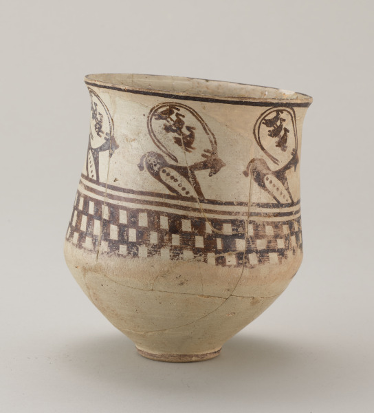 Large Cup Decorated with Stylized Mountain Goats and Birds - Image 4