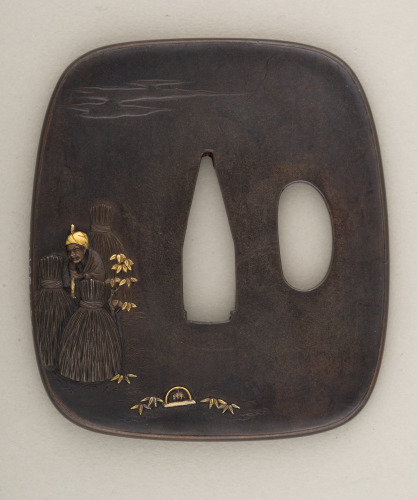 Guard (tsuba) Decorated with the Inari Fox beneath a Half Moon - Image 2