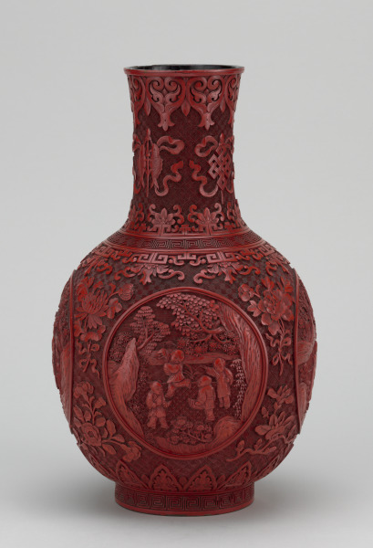 Vase Decorated with Boys at Play and the ‘Eight Buddhist Emblems’ - Image 4