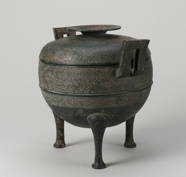 Covered Tripod Vessel (Ding) - Image 3