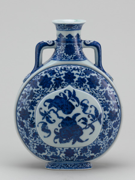 Moon Flask or Pilgrim Bottle Decorated with Peaches - Image 3