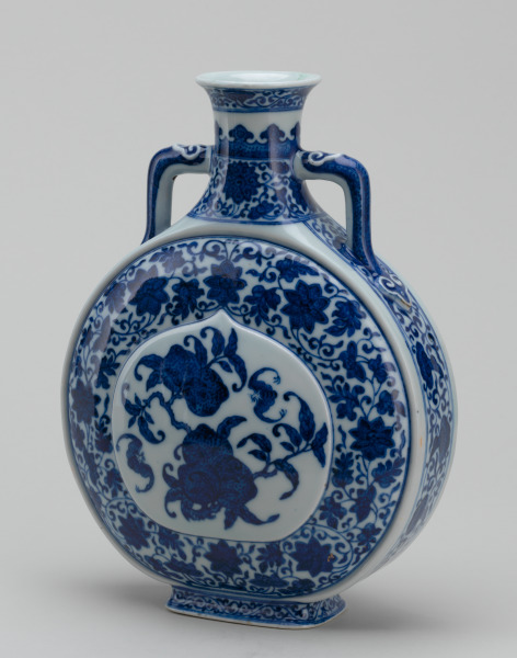 Moon Flask or Pilgrim Bottle Decorated with Peaches - Image 2