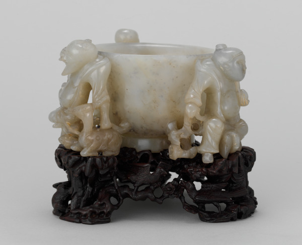 Wine Cup Decorated with Emblems of Longevity - Image 3