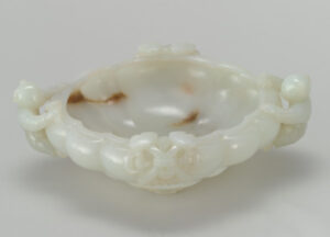 Dish Decorated with Boys and ‘Ruyi’ Scepters