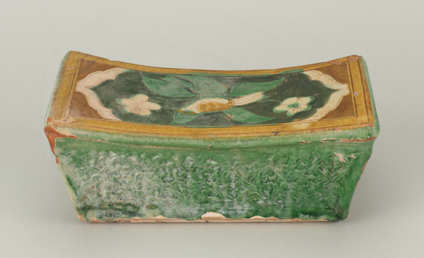 Jar Decorated with Resist Motif - Image 4