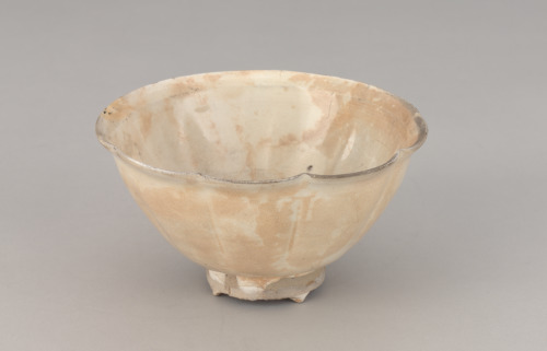 Lobed Bowl - Image 2