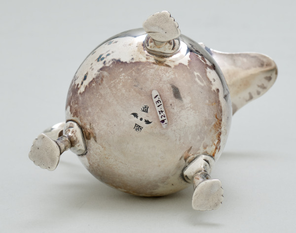 Cream Pitcher - Image 2