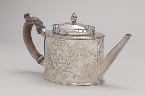 Teapot - Image 3