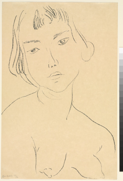 FACE SLIGHTLY TILTED TO THE LEFT