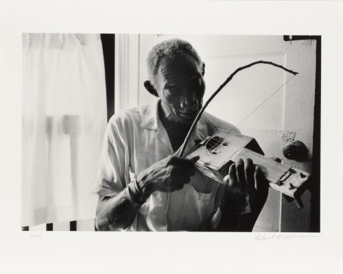 Cigar Box Fiddler Scott Dunbar, Mississippi, July 1975