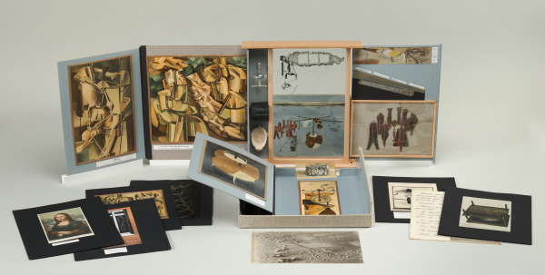 Boîte-en-valise (From or by Marcel Duchamp or Rrose Sélavy) - Image 11