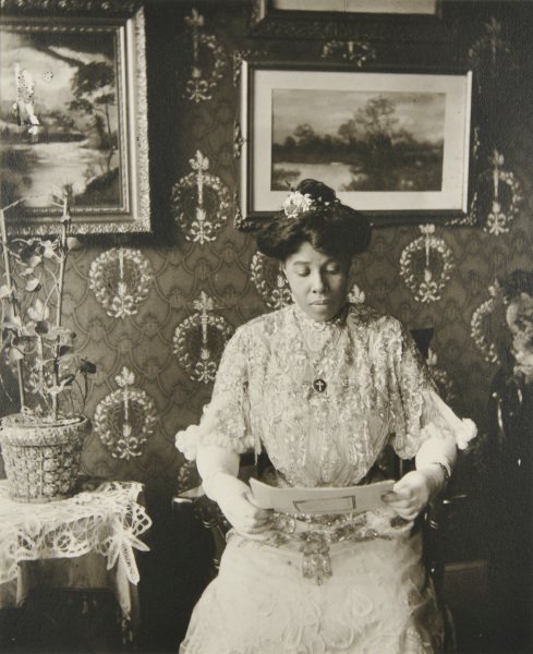 Miss Suzie Porter, Harlem, 1915 - Image 2