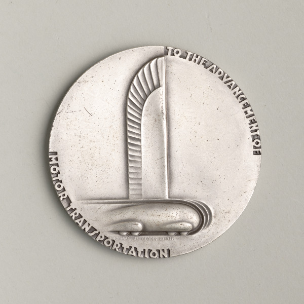 “20th Anniversary of General Motors” Medal - Image 1