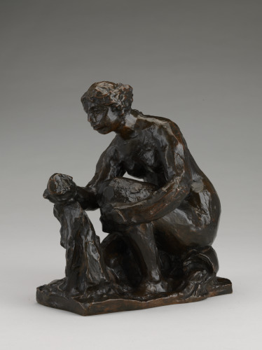 Small Stooping Washerwoman - Image 5