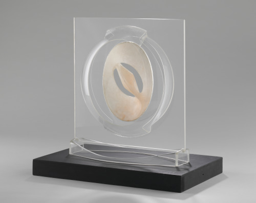 Construction with Alabaster Carving - Image 2