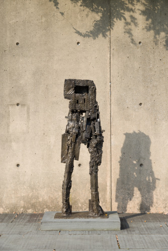 Box-Headed Figure - Image 5