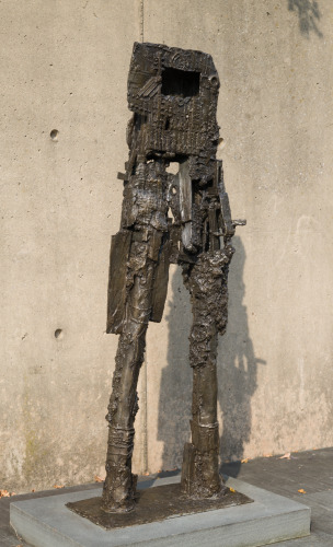 Box-Headed Figure - Image 4