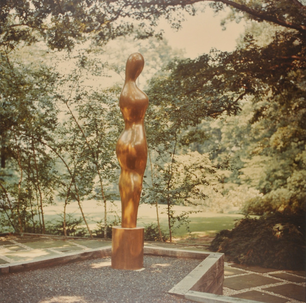 Jean Arp, Sculpture Classique. Photograph taken in The Wurtzburger Sculpture Garden (original site, Timberlane) - Image 2