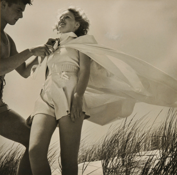 Fashion Picture: Woman in a Cafe. For Vogue Magazine. - Image 3