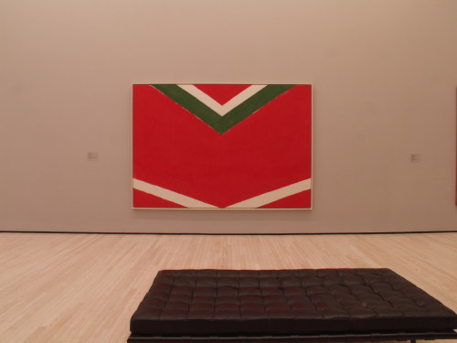 White, Red and Green - Image 2