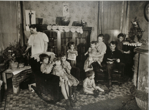 Home of a W.P.A. Worker in Muncie, Indiana - Image 2