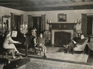 The Top Strata of Life in Muncie, Indiana