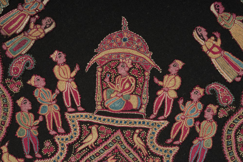 Embroidered Pictorial Shawl (Amlikar) - Image 16