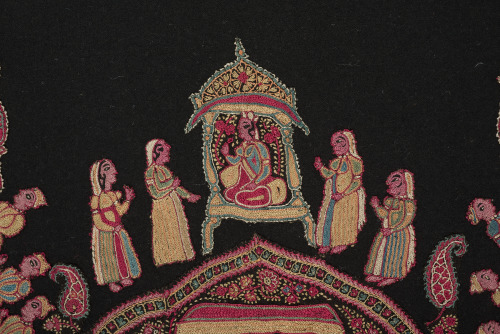 Embroidered Pictorial Shawl (Amlikar) - Image 15