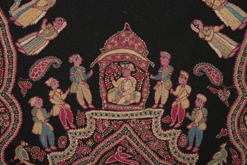 Embroidered Pictorial Shawl (Amlikar) - Image 14