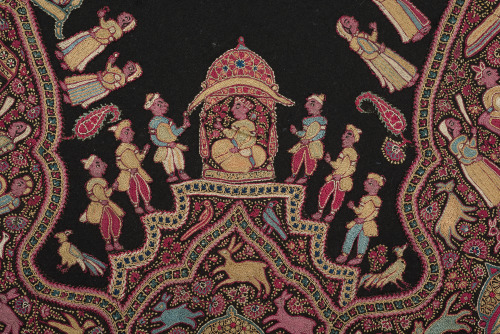 Embroidered Pictorial Shawl (Amlikar) - Image 12