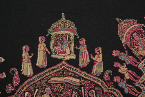 Embroidered Pictorial Shawl (Amlikar) - Image 11