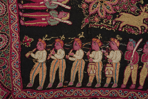 Embroidered Pictorial Shawl (Amlikar) - Image 4