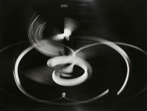 Mobile in Motion, Blurred - Image 2