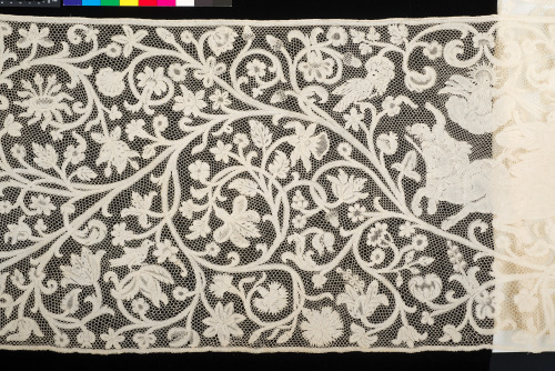 Milanese Bobbin Lace Flounce for an Alb - Image 37