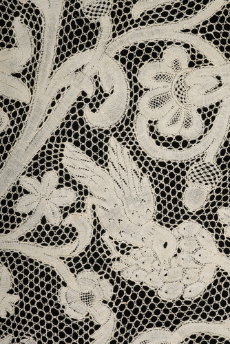 Milanese Bobbin Lace Flounce for an Alb - Image 29